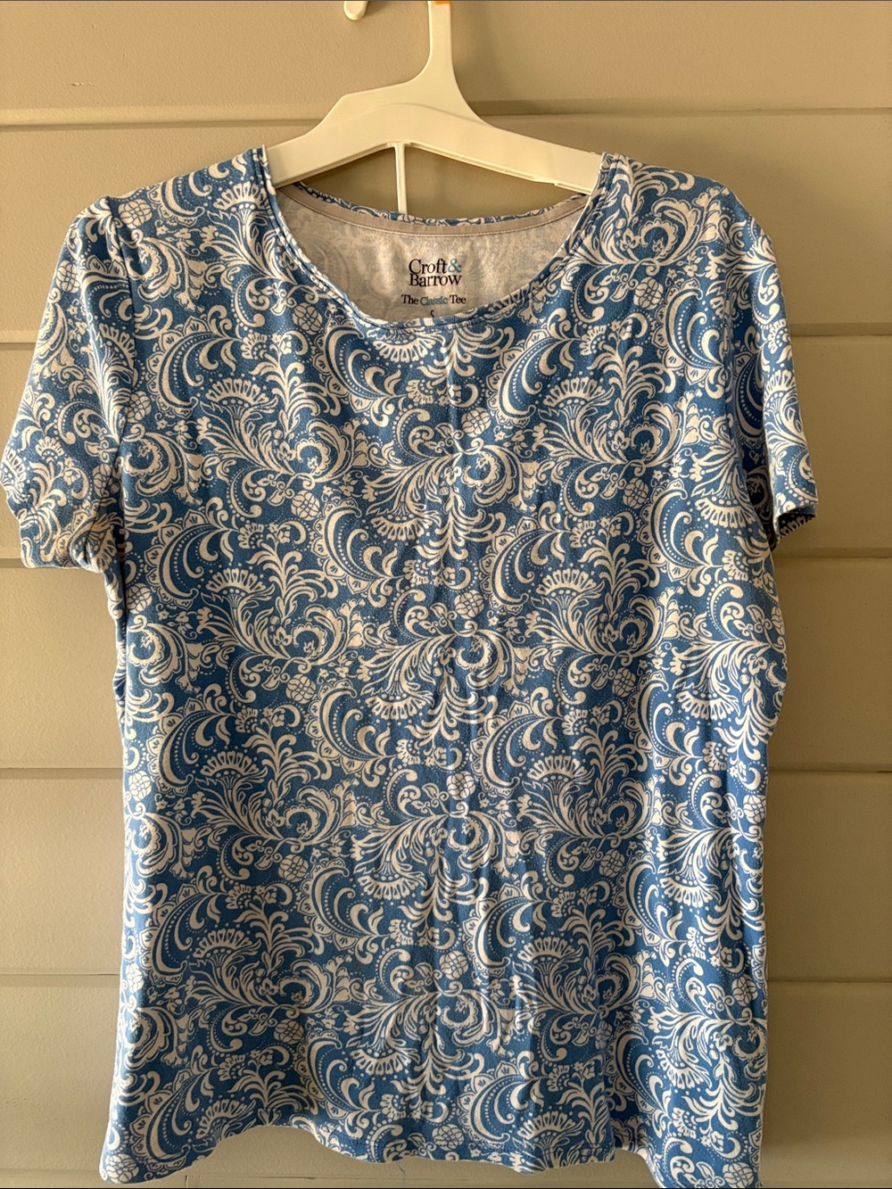 croft & barrow Blue and White Paisley Short Sleeve Tee